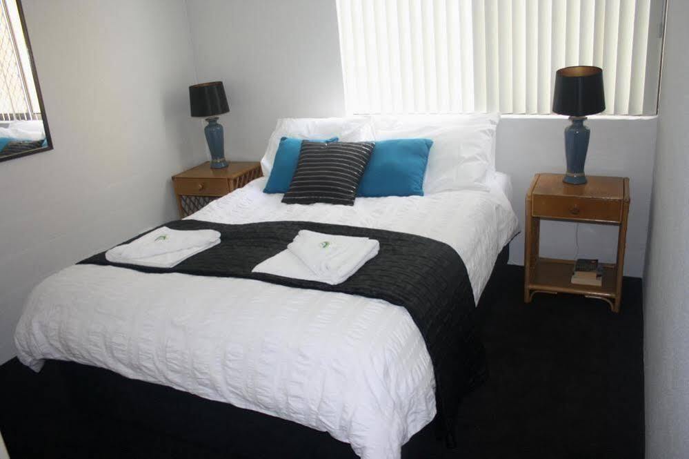 Mylos Holiday Apartments 알렉산드라헤드랜드 외부 사진